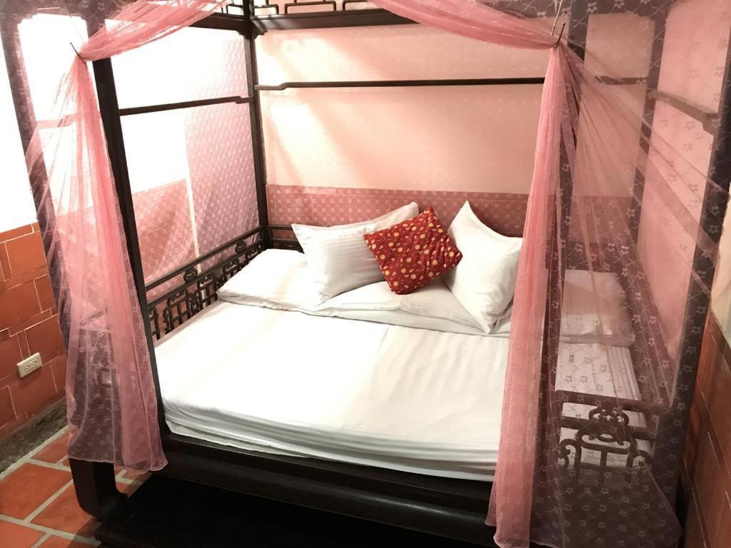 Love Nostalgia No. 53 B&B Jincheng Extérieur photo